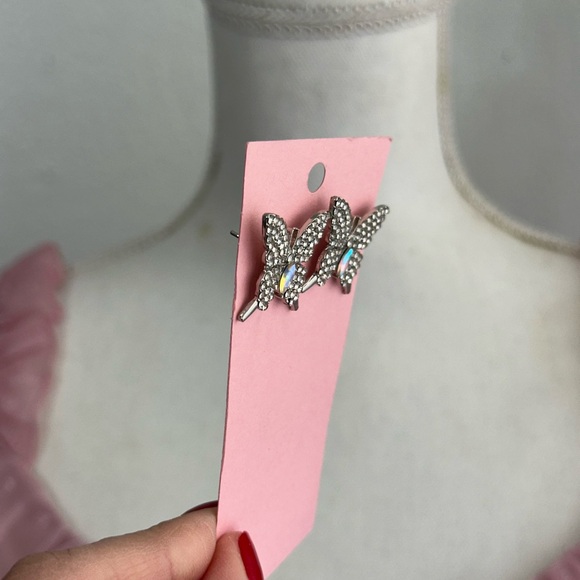 Betsey Johnson Silver Butterfly Earrings Jewelry studs - Picture 3 of 4